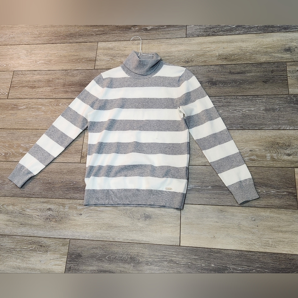 Tommie Hilfiger Gray and White Striped Woman's  Turtleneck Sweater Size Medium